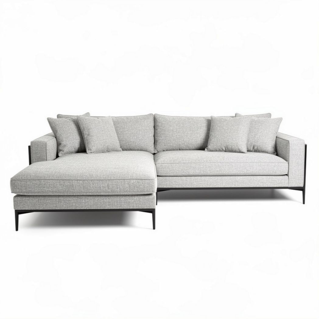 Canapé design moderne en tissu gris clair dimensions 250 x 90 x 85cm avec repose-pieds intégré